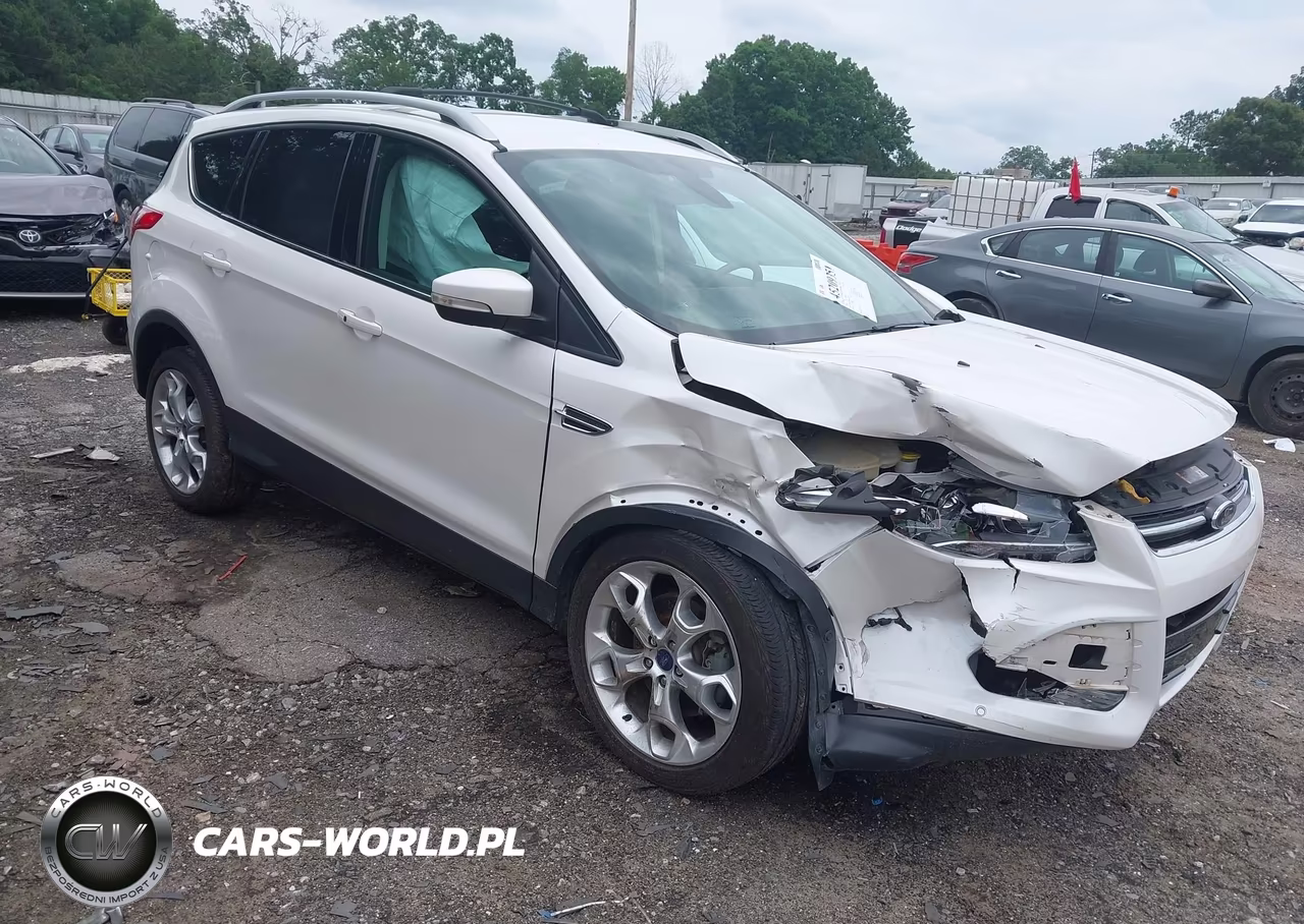 2013 Ford Escape Titanium – zdjęcie 1 z 13