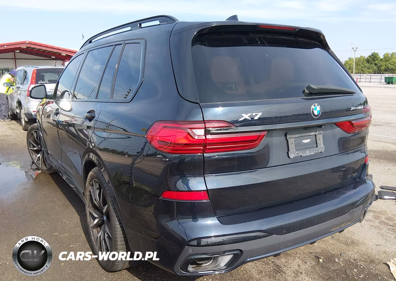 2022 BMW X7 xDrive40I VIN:5UXCW2C09N9M04127 - 3