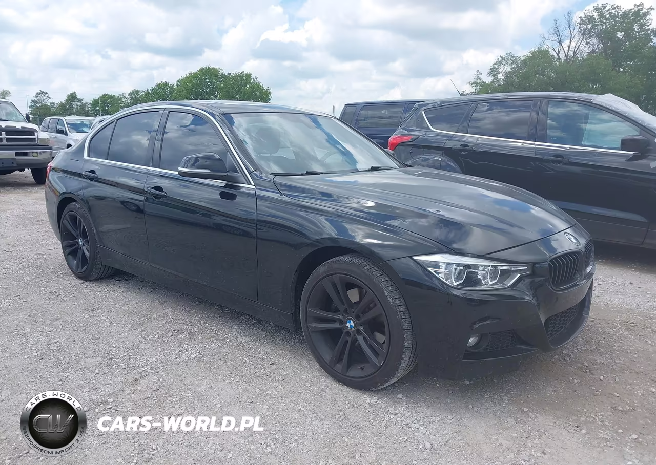 2017 BMW 330 Xi – zdjęcie 1 z 16