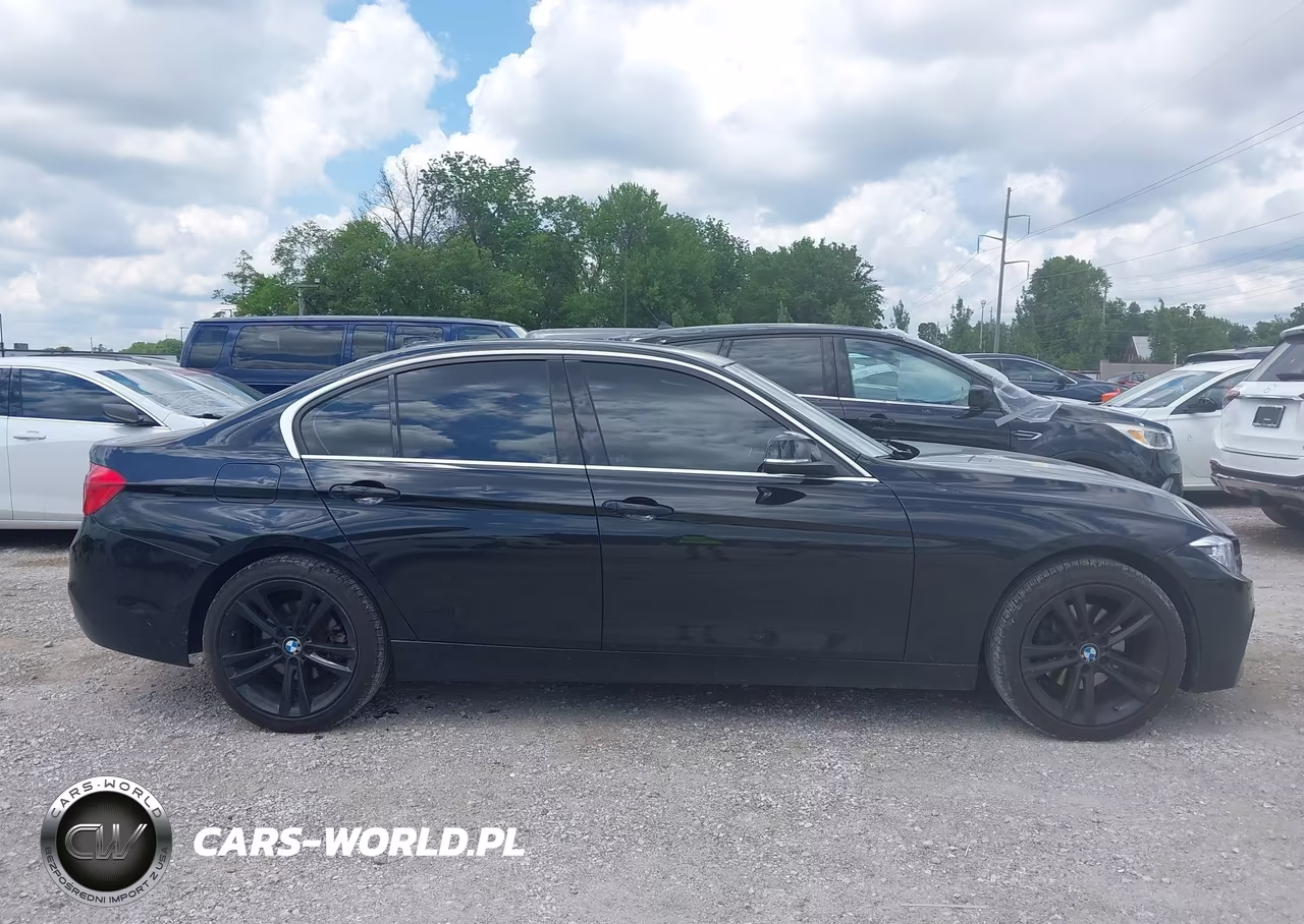 2017 BMW 330 Xi VIN:WBA8D9G38HNU64578 - 13
