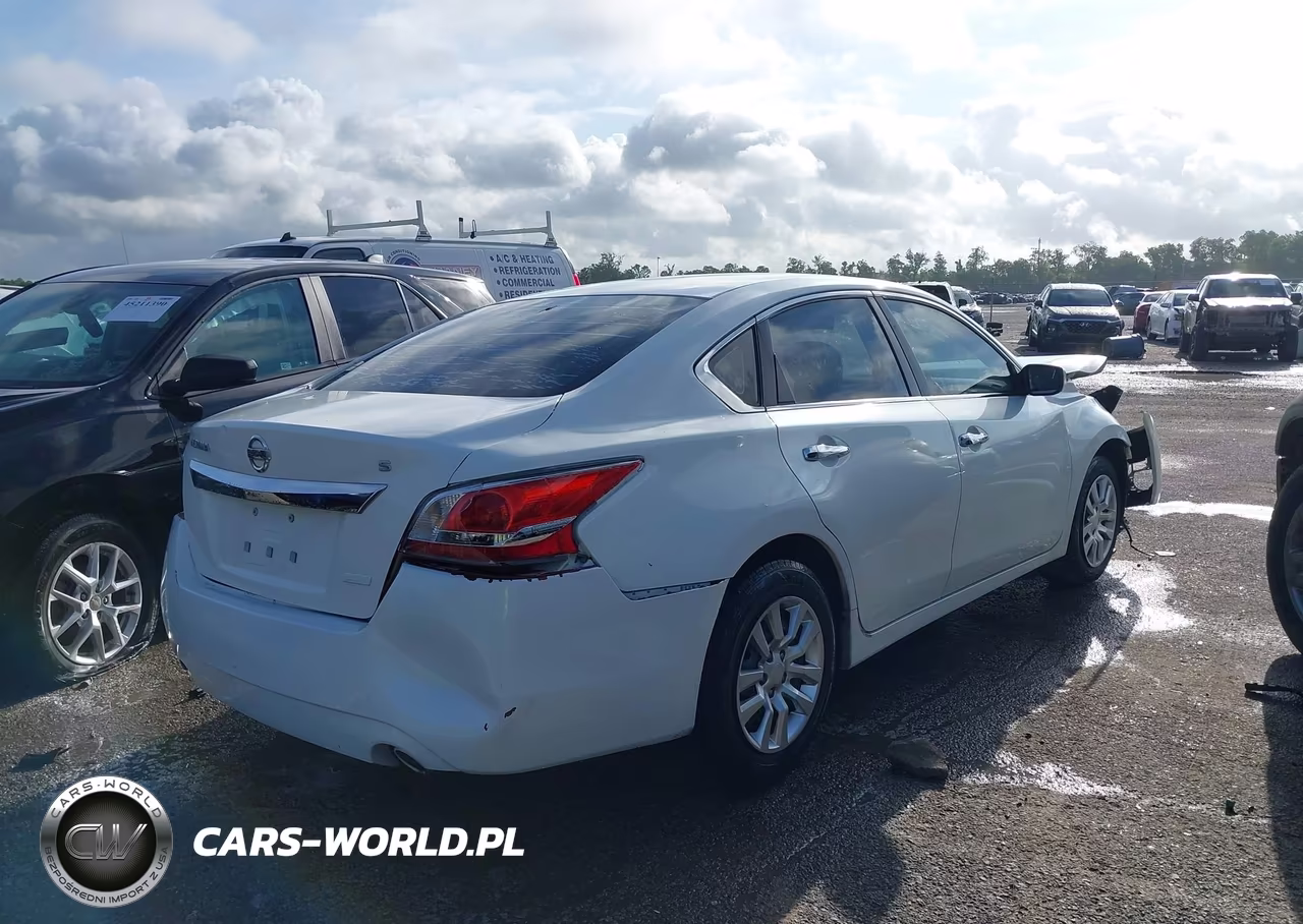 2014 Nissan Altima 2.5 VIN:1N4AL3AP8EC408475 - 4