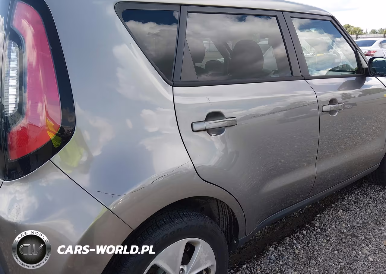 2015 Kia Soul VIN:KNDJN2A22F7176257 - 18