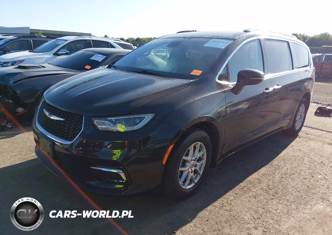 2021 Chrysler Pacifica Touring L VIN:2C4RC1BG8MR589146 - 2