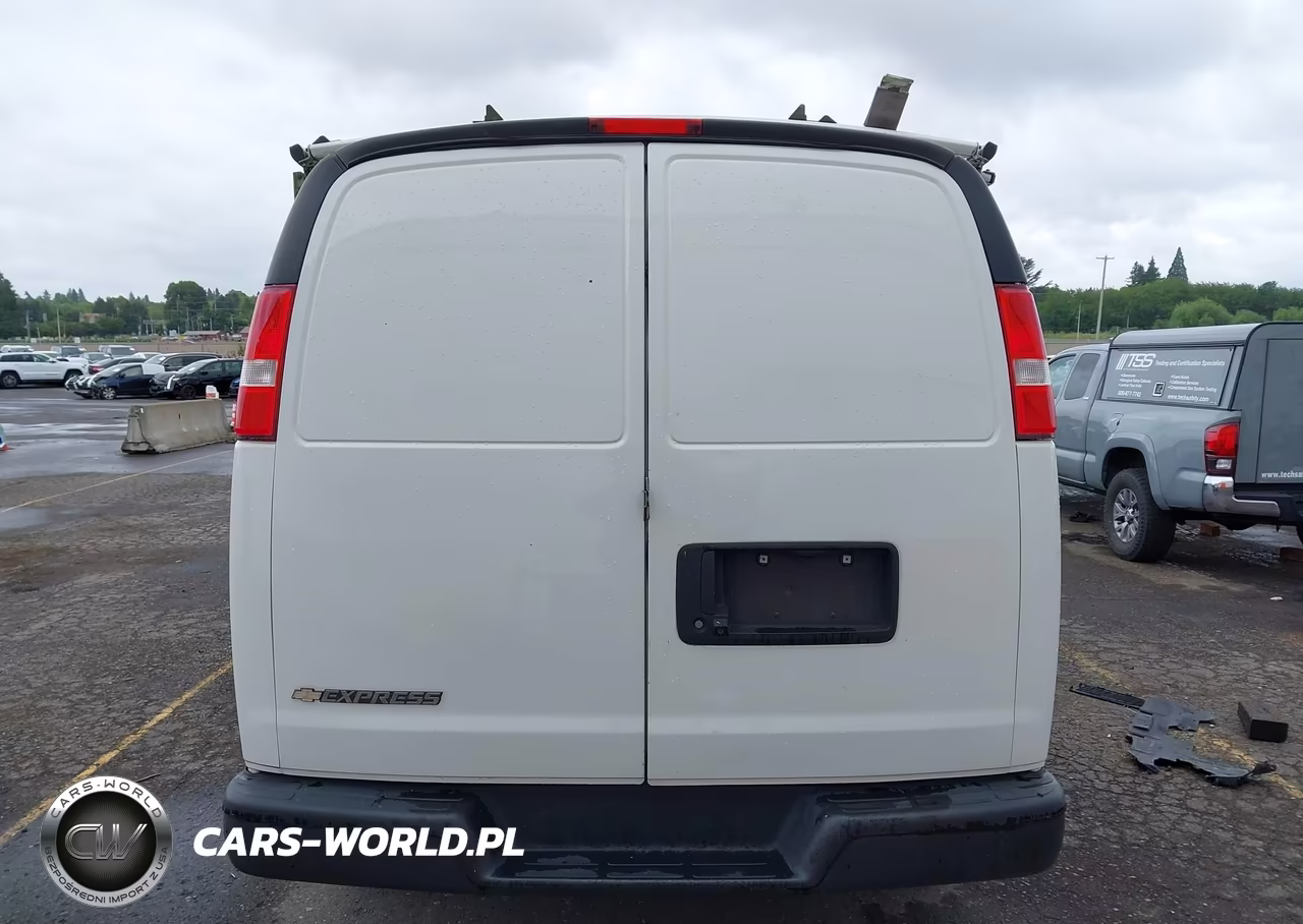 2017 Chevrolet Express 2500 Work Van VIN:1GCWGAF16H1349178 - 16