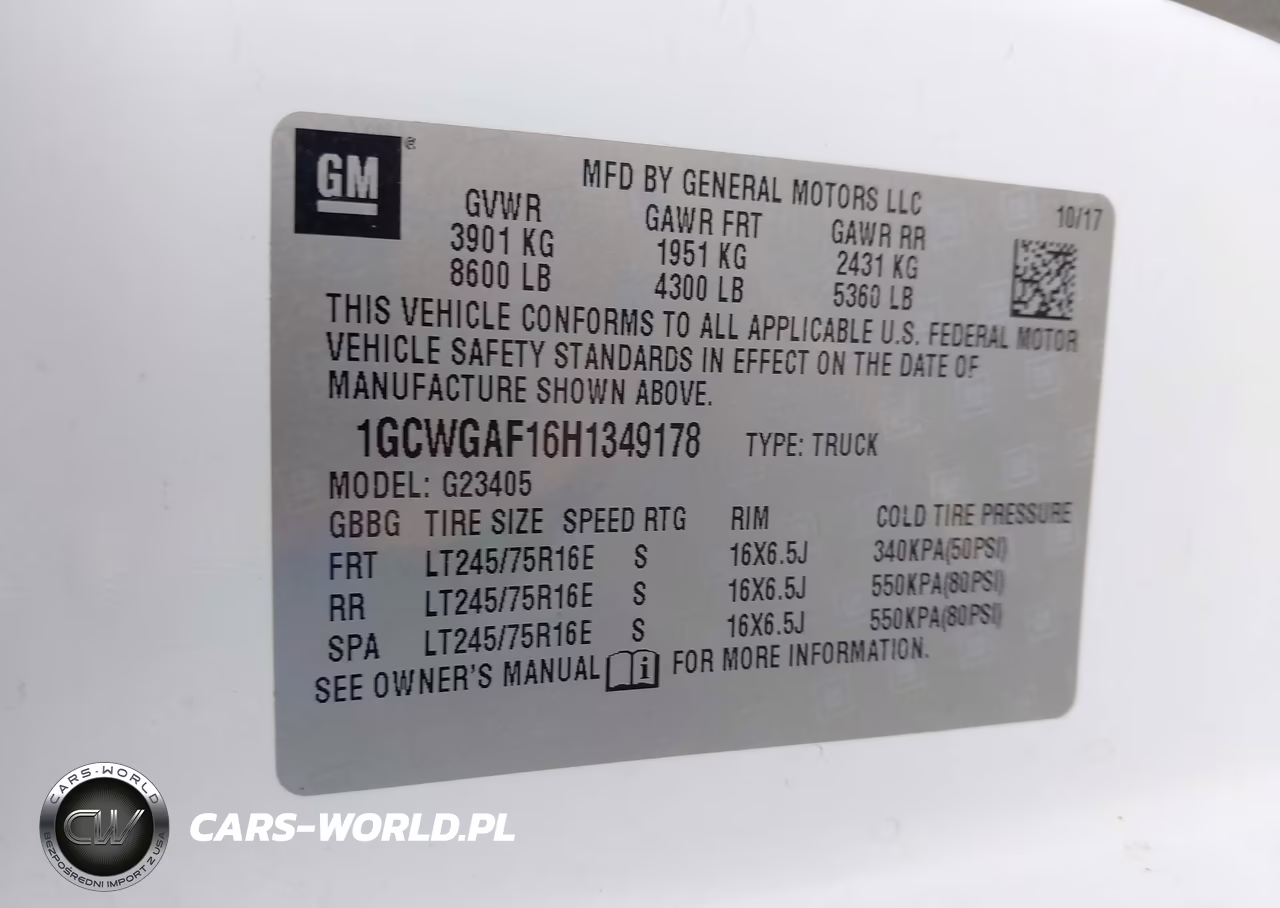 2017 Chevrolet Express 2500 Work Van VIN:1GCWGAF16H1349178 - 9