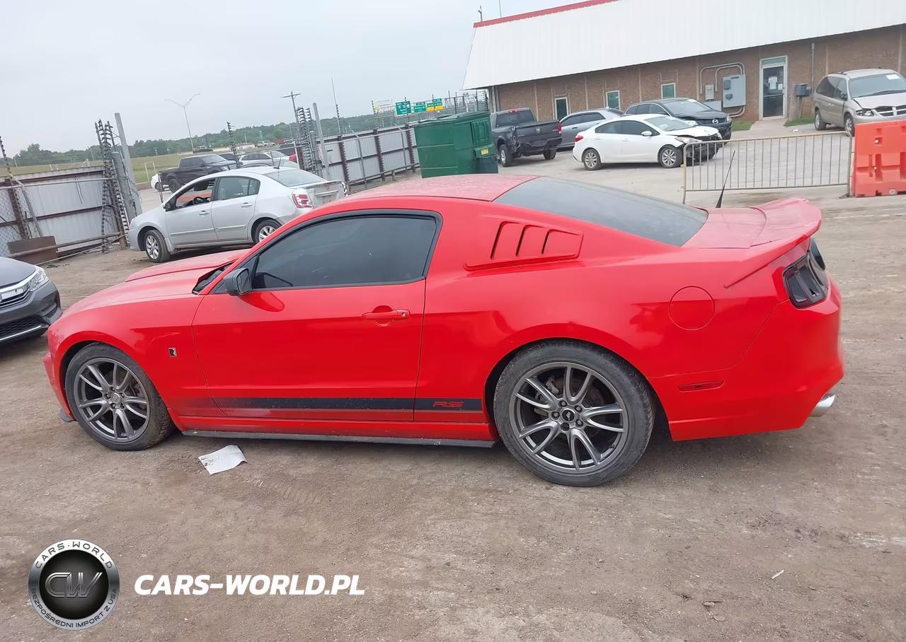 2014 Ford Mustang V6 VIN:1ZVBP8AM1E5300500 - 13