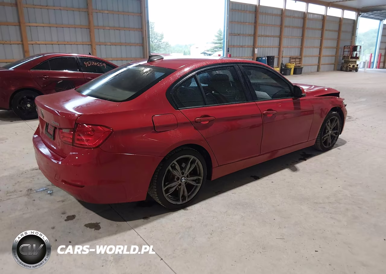2013 BMW 328I xDrive VIN:WBA3B5G52DNS03483 - 4