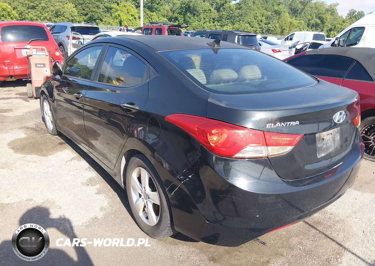 2013 Hyundai Elantra Gls VIN:5NPDH4AEXDH170984 - 3