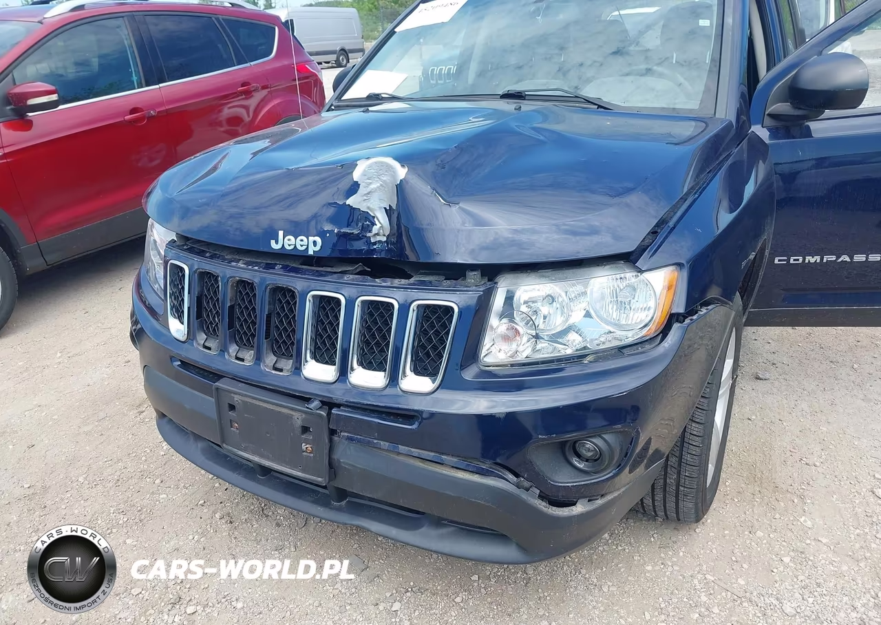 2012 Jeep Compass Latitude VIN:1C4NJCEB3CD601446 - 6