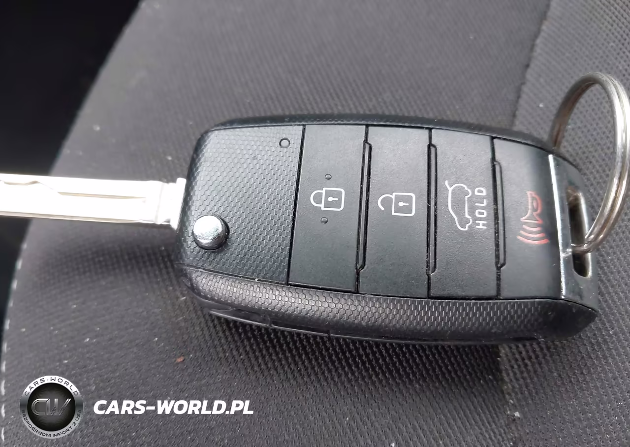 2016 Kia Soul VIN:KNDJN2A28G7831779 - 11