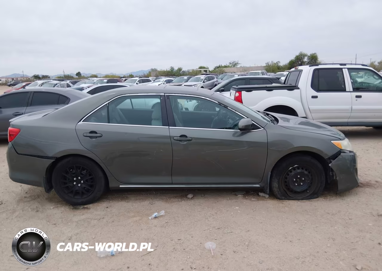 2012 Toyota Camry Le VIN:4T1BF1FK4CU555807 - 12