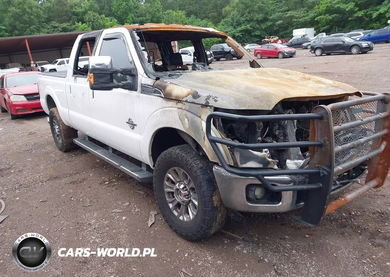2013 Ford F-250 Lariat – zdjęcie 1 z 10