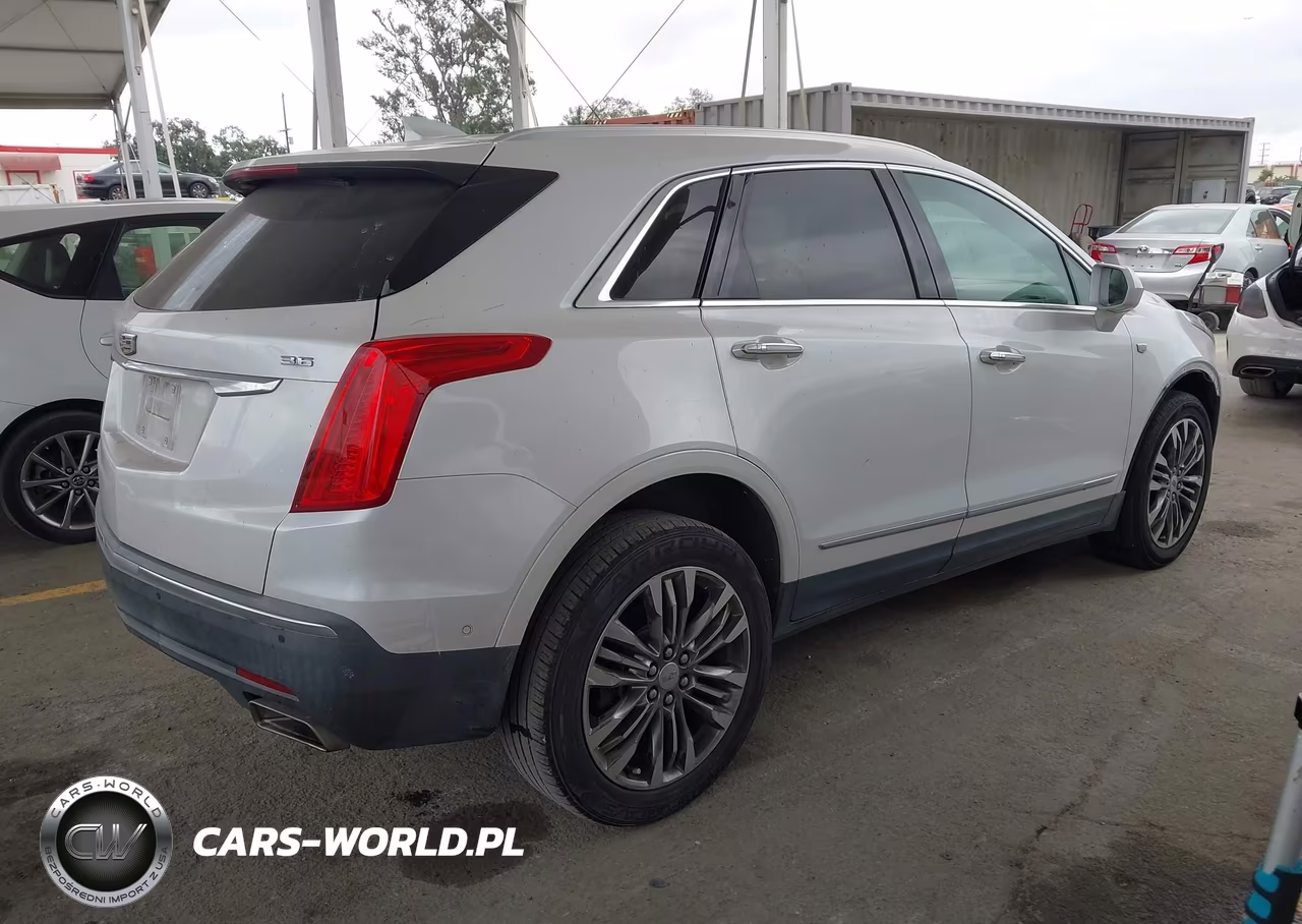 2017 Cadillac Xt5 Premium Luxury VIN:1GYKNCRS7HZ137860 - 4