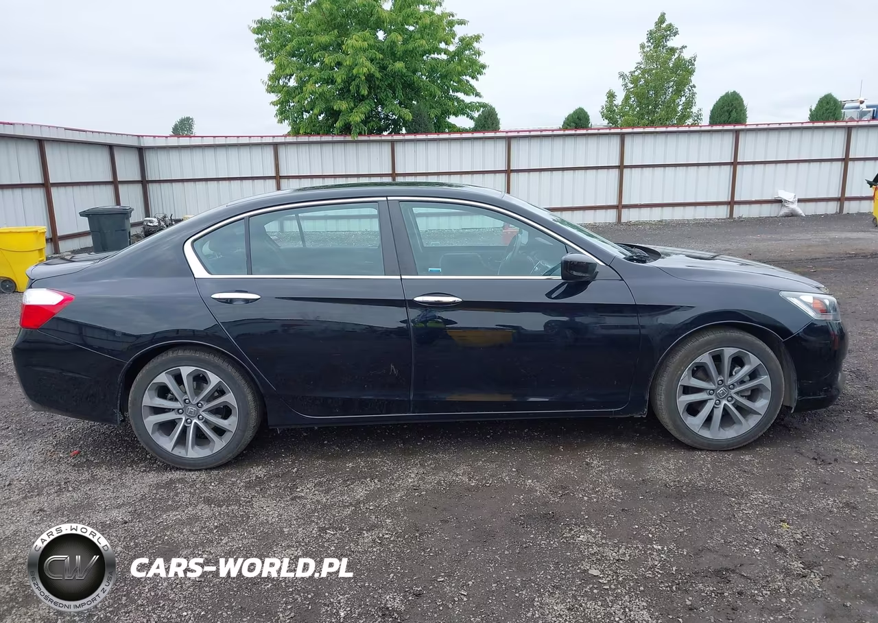 2014 Honda Accord Sport VIN:1HGCR2F52EA118412 - 14
