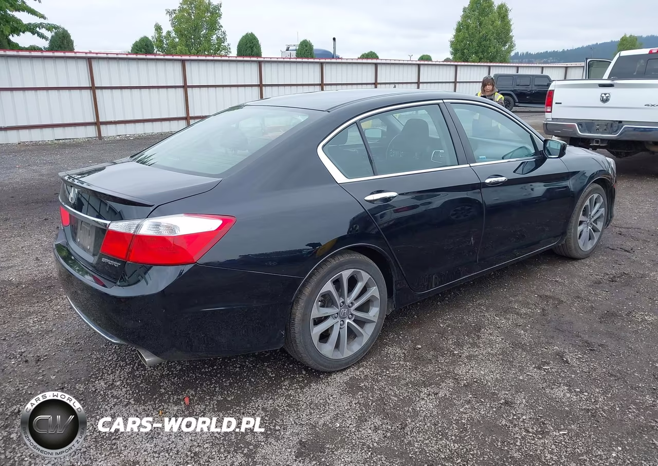 2014 Honda Accord Sport VIN:1HGCR2F52EA118412 - 4