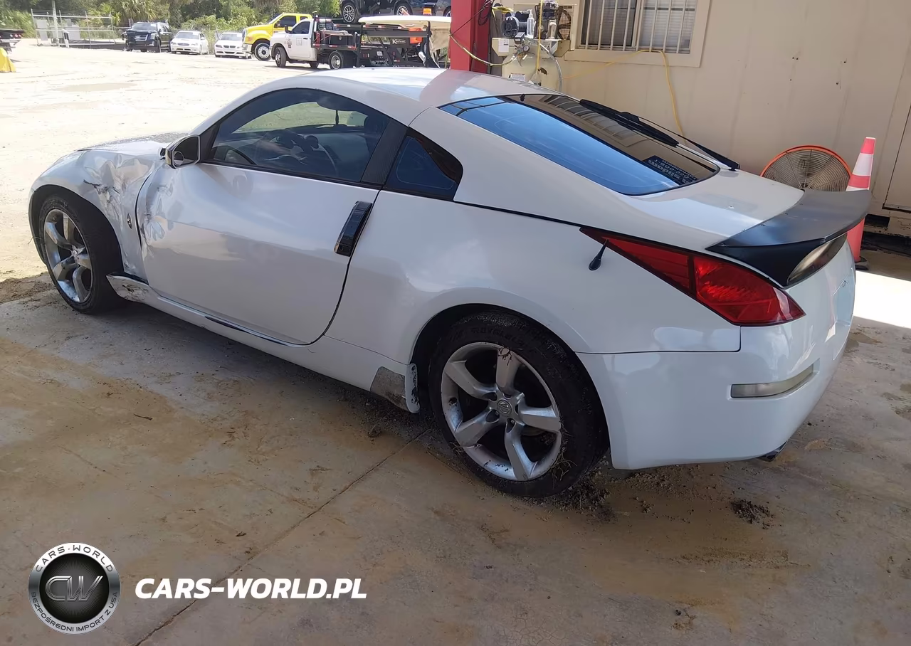 2003 Nissan 350Z Touring VIN:JN1AZ34EX3T010722 - 3