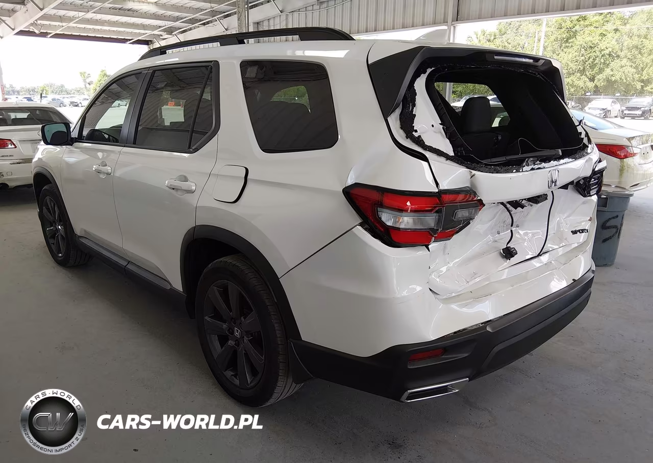 2025 Honda Pilot Sport VIN:5FNYG2H35SB008706 - 3