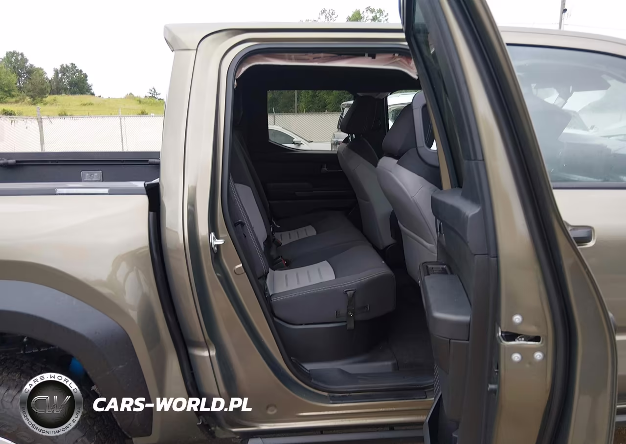 2026 Toyota Tacoma Trd Off Road VIN:3TMLB5JNXTM265024 - 8
