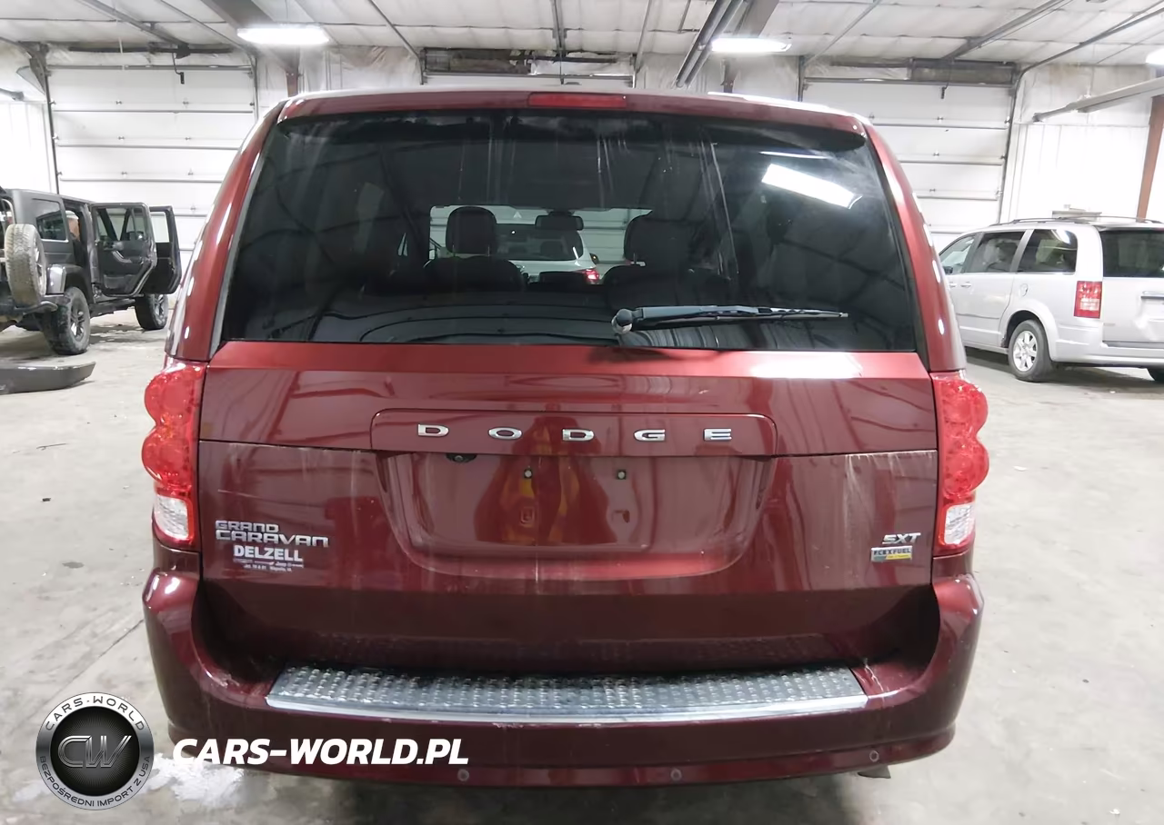 2019 Dodge Grand Caravan Sxt VIN:2C4RDGCG4KR689563 - 16