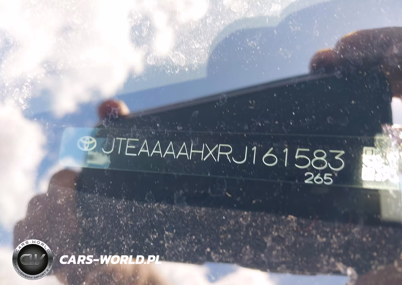 2024 Toyota Venza Limited VIN:JTEAAAAHXRJ161583 - 17