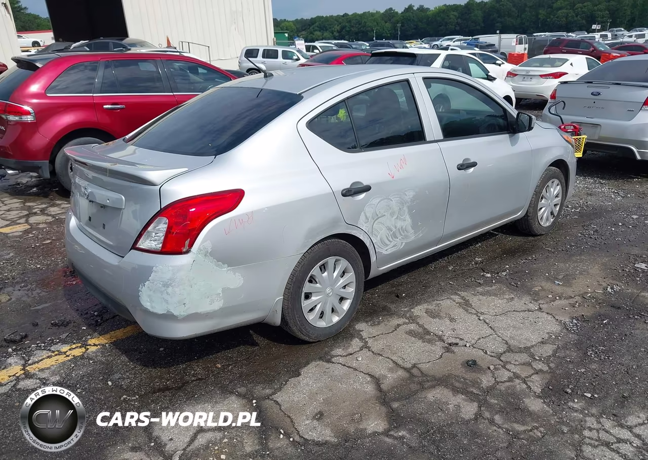 2018 Nissan Versa 1.6 S+ VIN:3N1CN7AP7JL817914 - 4