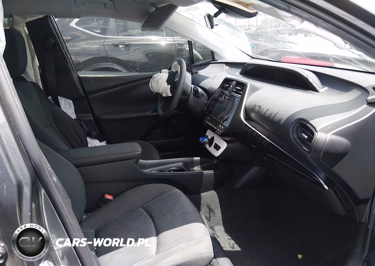 2017 Toyota Prius Two VIN:JTDKBRFU9H3030979 - 5