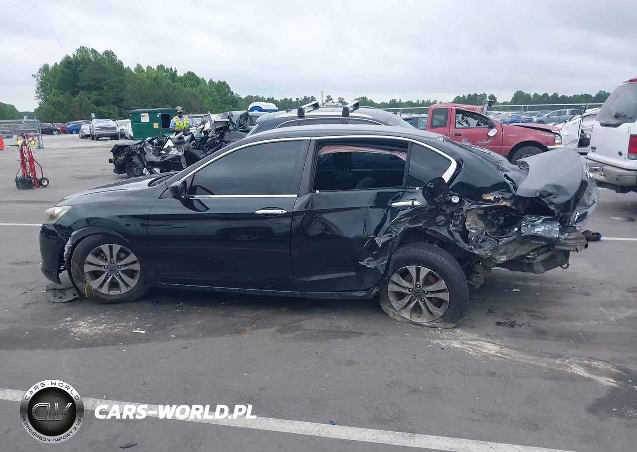2015 Honda Accord Lx VIN:1HGCR2F35FA104200 - 14