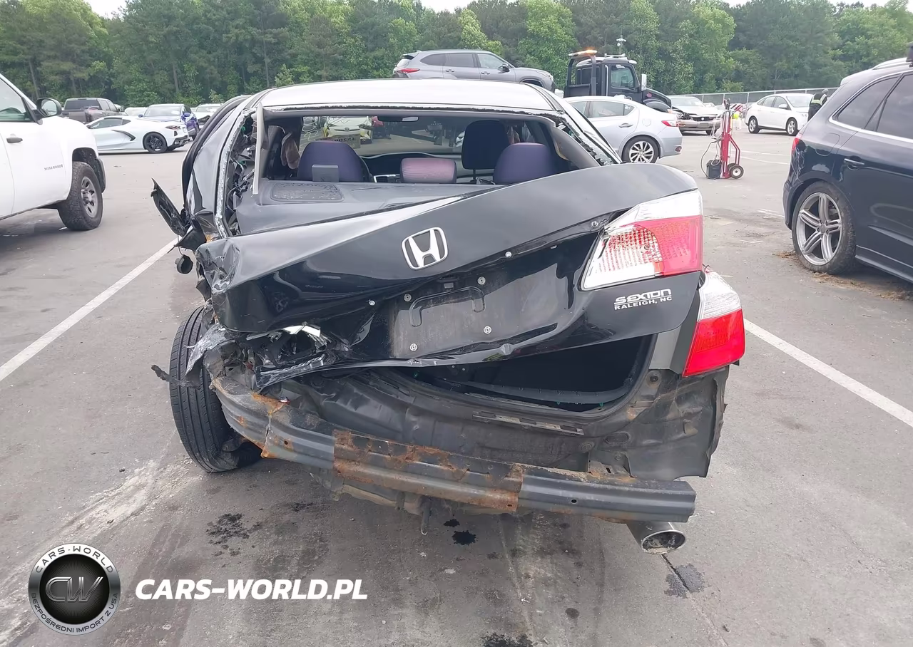 2015 Honda Accord Lx VIN:1HGCR2F35FA104200 - 16