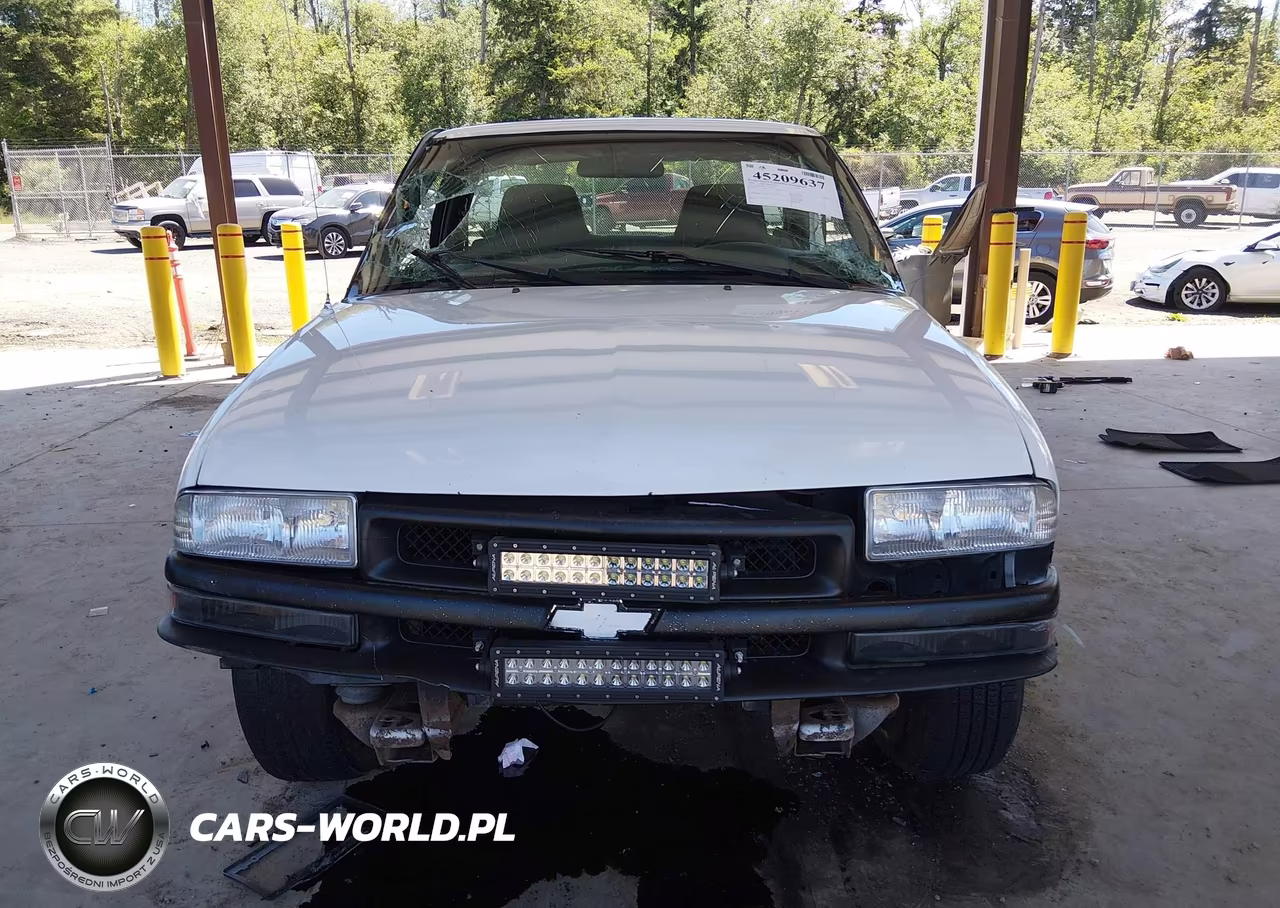 2000 Chevrolet S-10 VIN:1GCCS1445YK187245 - 12