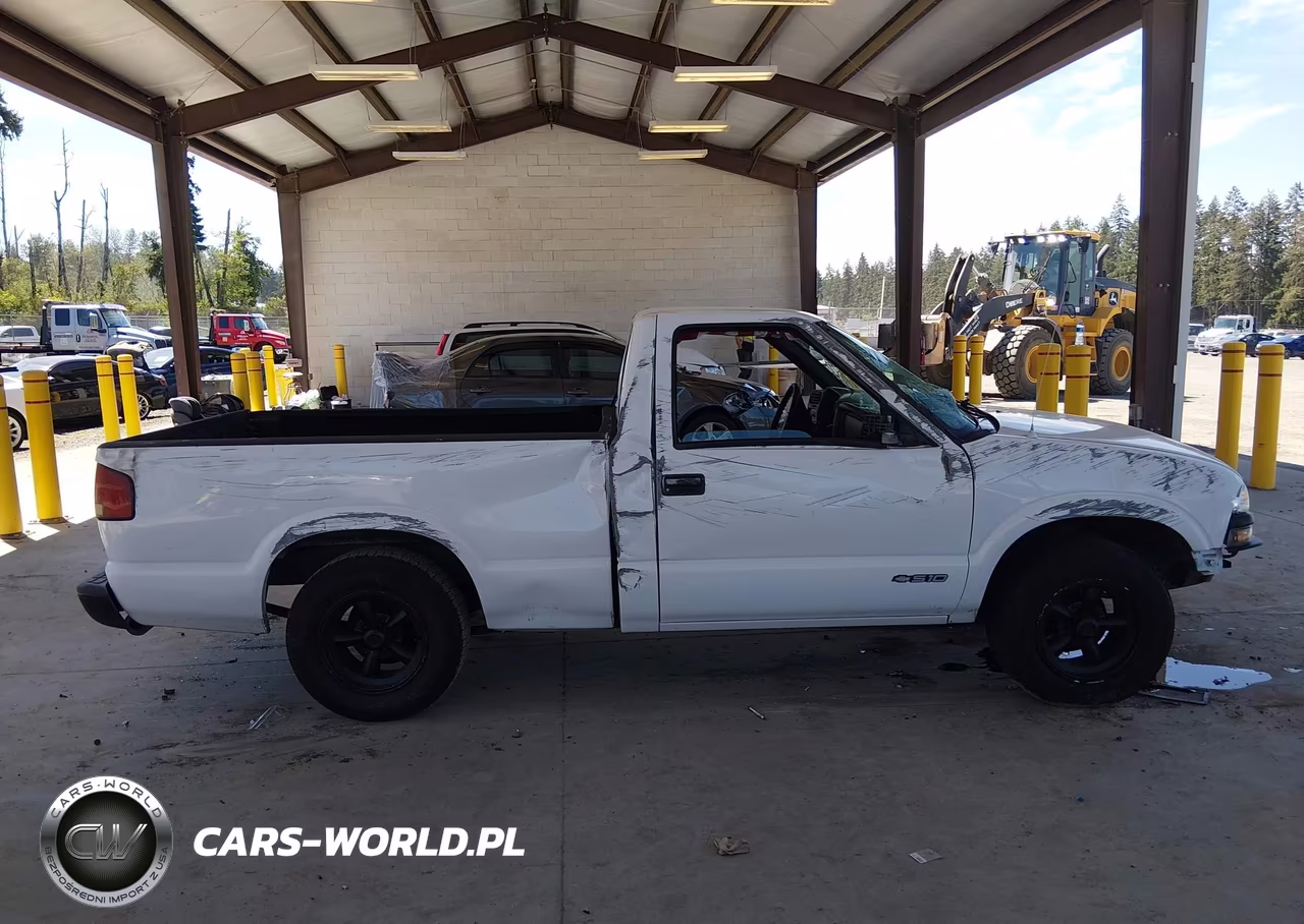 2000 Chevrolet S-10 VIN:1GCCS1445YK187245 - 13