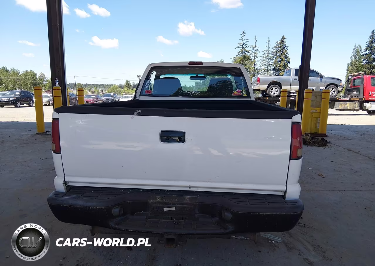 2000 Chevrolet S-10 VIN:1GCCS1445YK187245 - 16