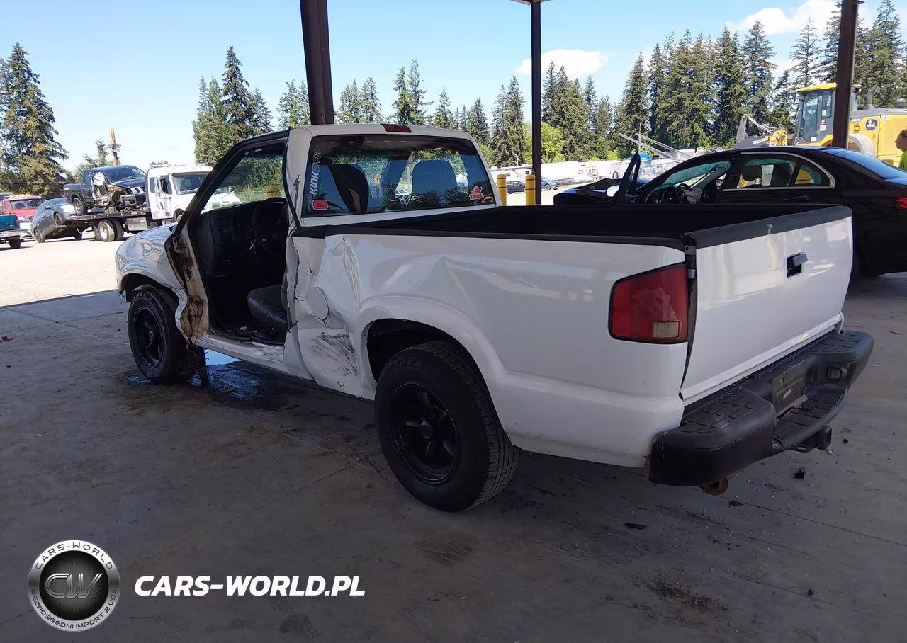 2000 Chevrolet S-10 VIN:1GCCS1445YK187245 - 3
