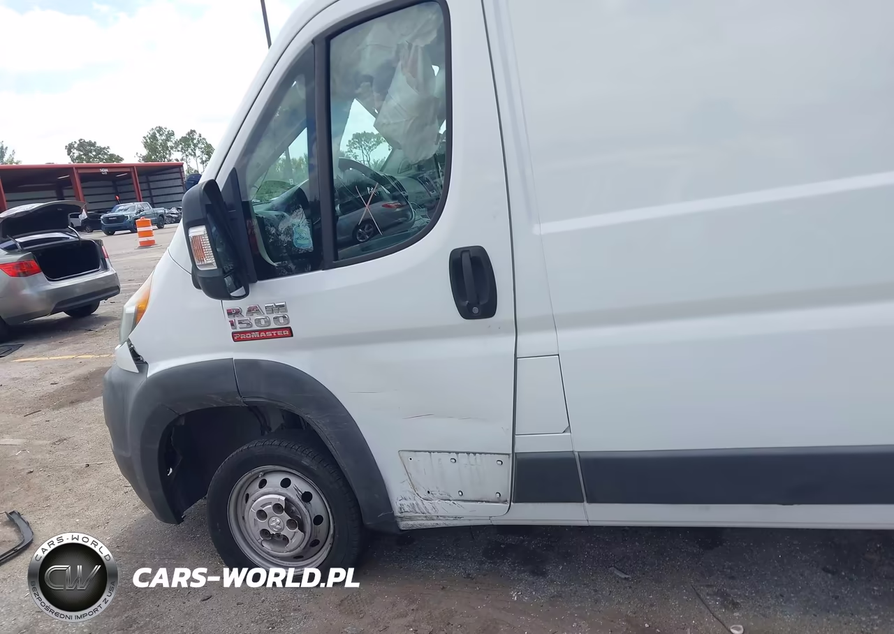 2015 Ram Promaster 1500 Low Roof VIN:3C6TRVNG9FE516709 - 6