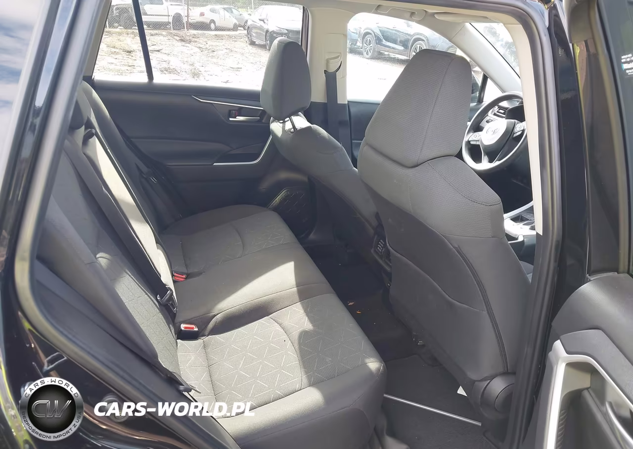2023 Toyota Rav4 Xle VIN:2T3W1RFV8PC251936 - 8