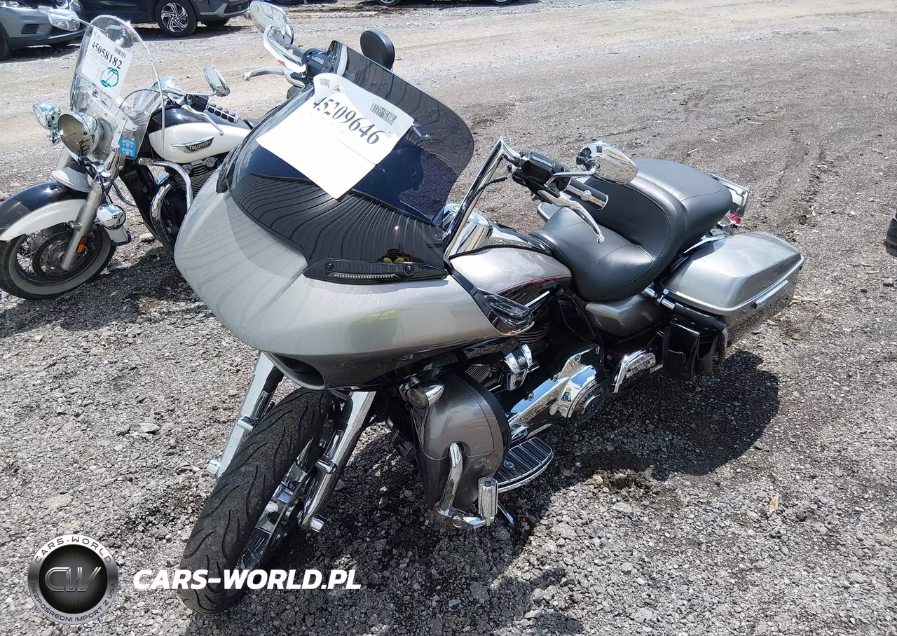 2017 Harley-Davidson Fltru VIN:1HD1KGD15HB686903 - 2