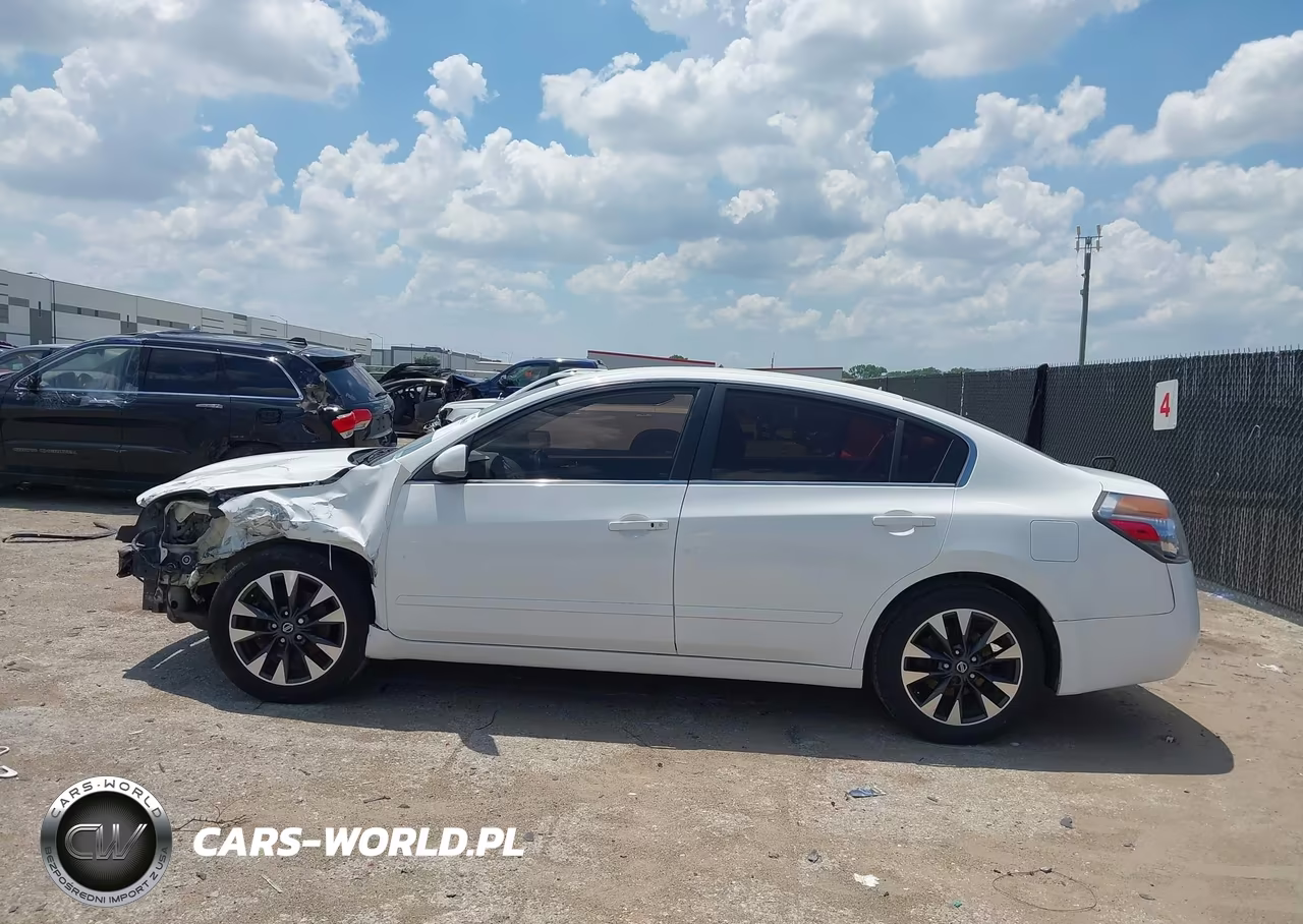 2012 Nissan Altima 2.5 S VIN:1N4AL2AP4CN484383 - 14
