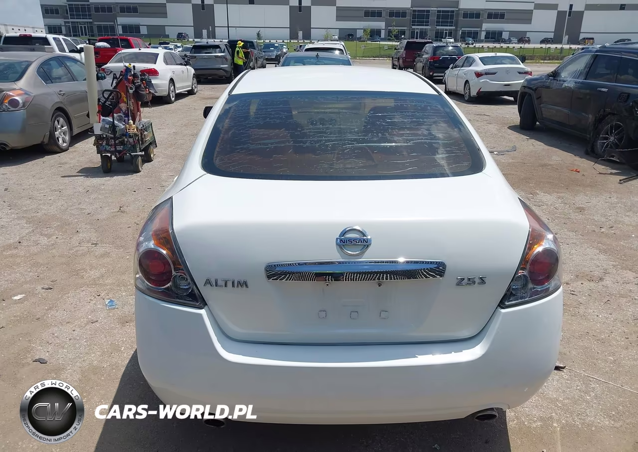 2012 Nissan Altima 2.5 S VIN:1N4AL2AP4CN484383 - 16