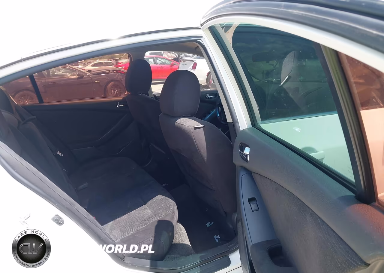 2012 Nissan Altima 2.5 S VIN:1N4AL2AP4CN484383 - 8