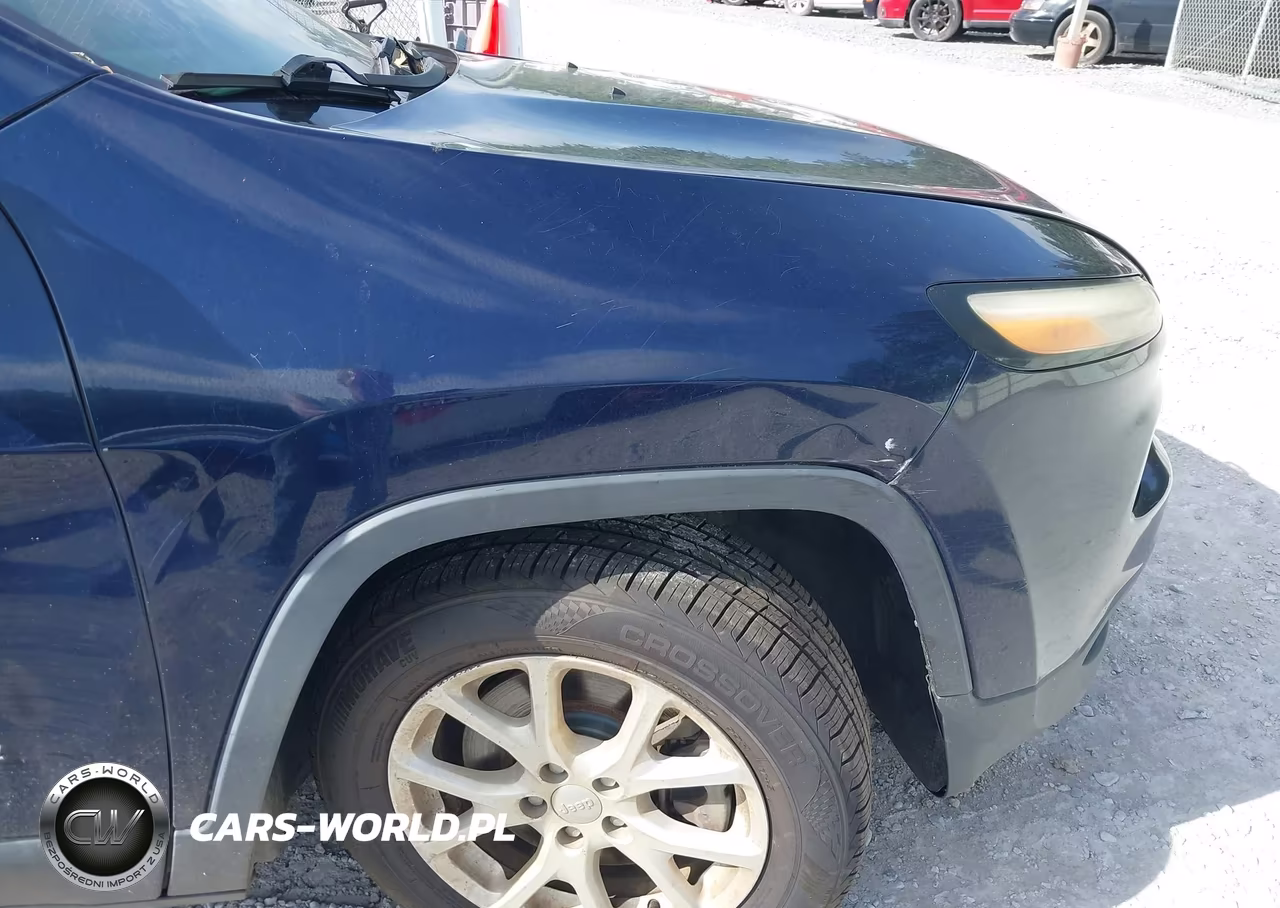 2016 Jeep Cherokee Latitude VIN:1C4PJLCB7GW167764 - 18