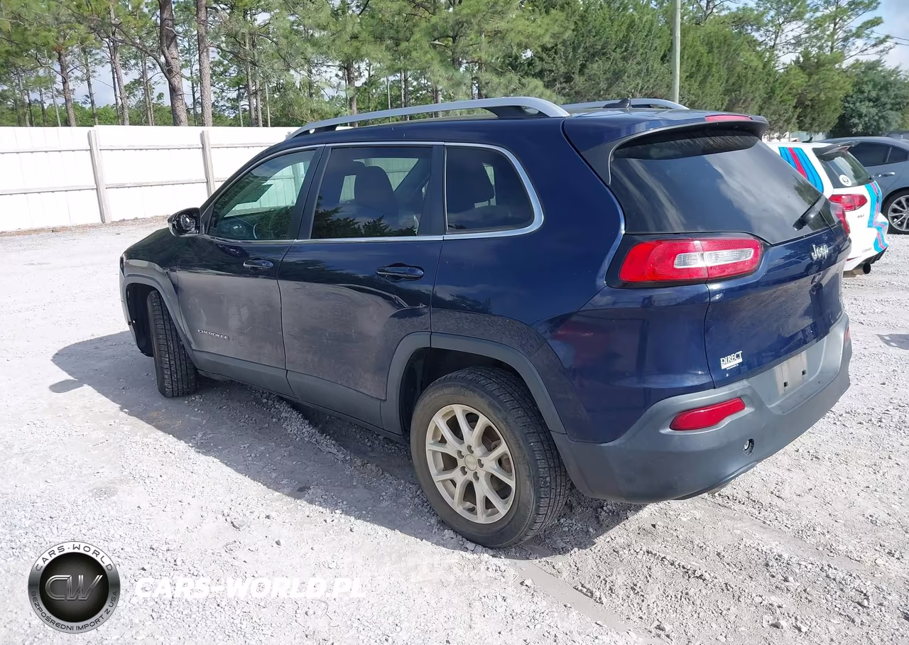 2016 Jeep Cherokee Latitude VIN:1C4PJLCB7GW167764 - 3
