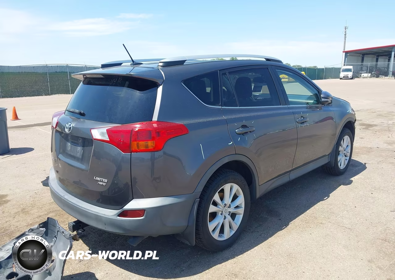 2015 Toyota Rav4 Limited VIN:2T3DFREV6FW408001 - 4