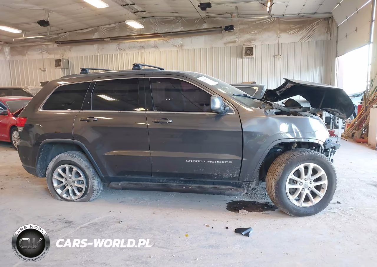 2015 Jeep Grand Cherokee Laredo VIN:1C4RJFAG9FC122897 - 12