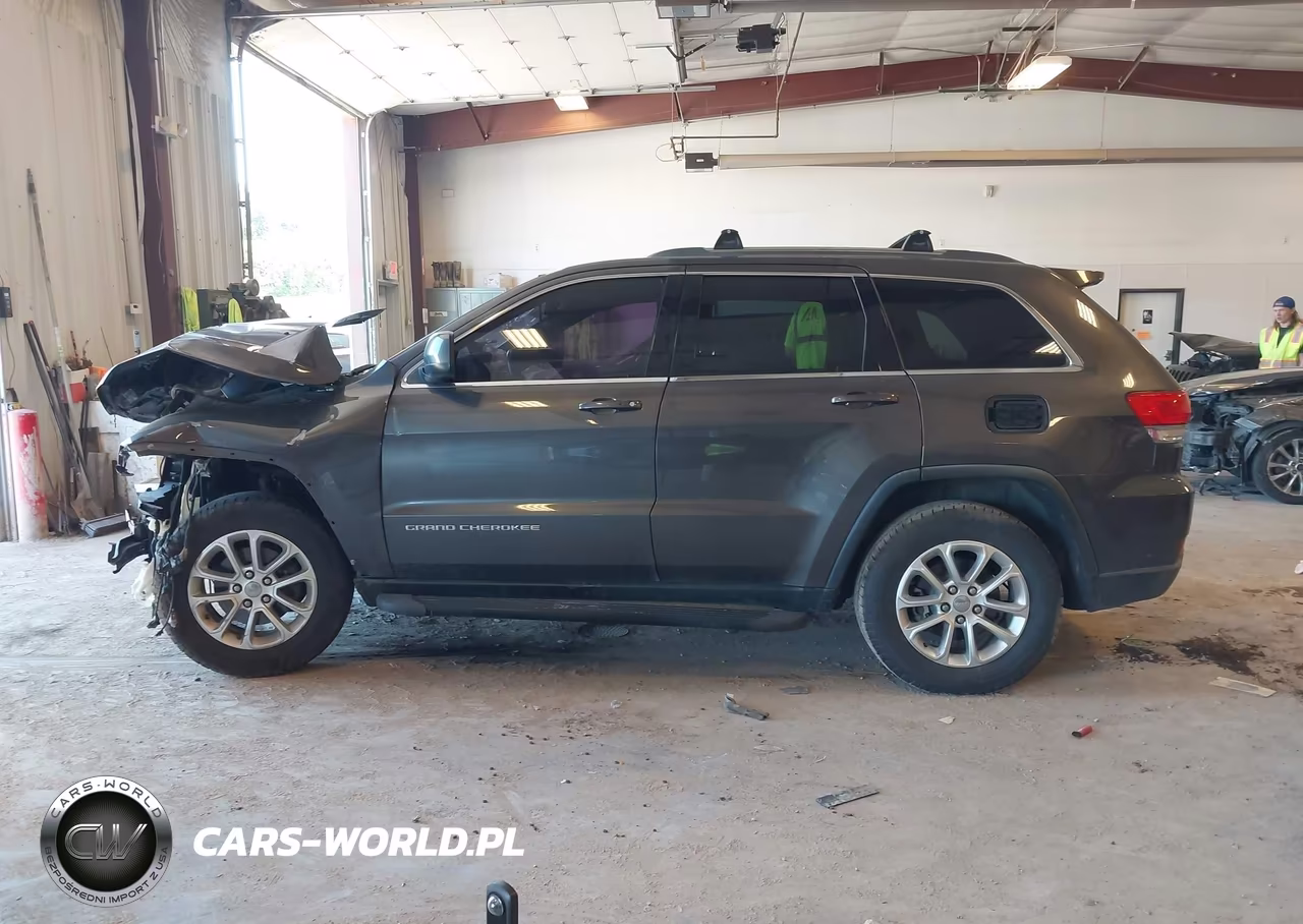 2015 Jeep Grand Cherokee Laredo VIN:1C4RJFAG9FC122897 - 13