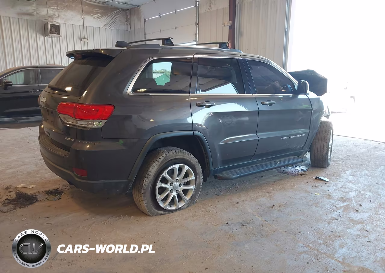 2015 Jeep Grand Cherokee Laredo VIN:1C4RJFAG9FC122897 - 4