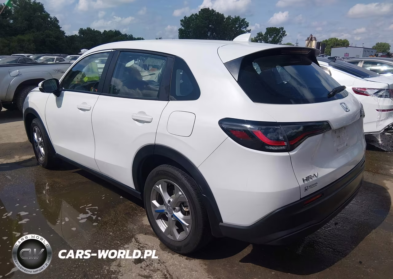 2024 Honda Hr-V Awd Lx VIN:3CZRZ2H39RM751724 - 3