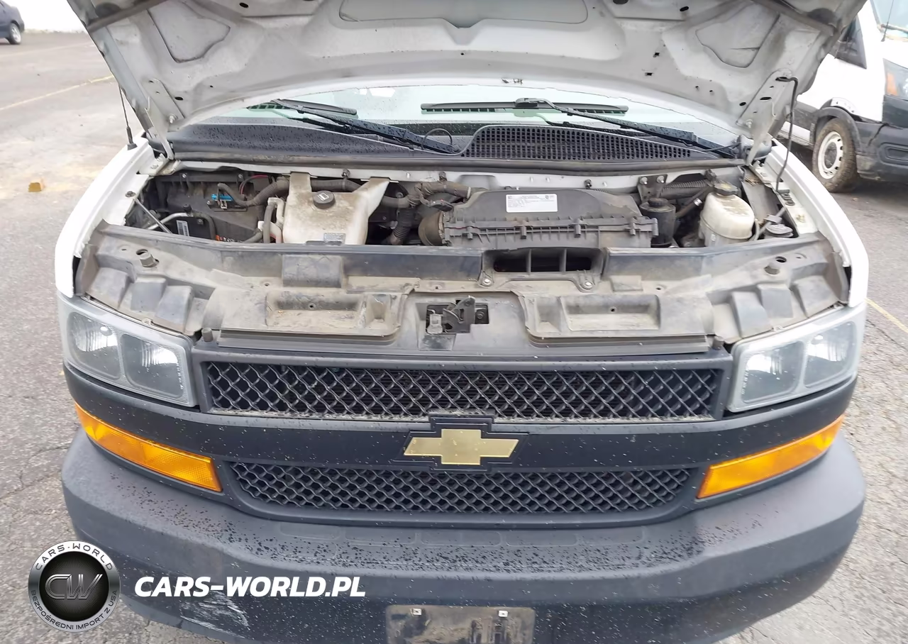 2018 Chevrolet Express 2500 Work Van VIN:1GCWGAFP3J1339248 - 10