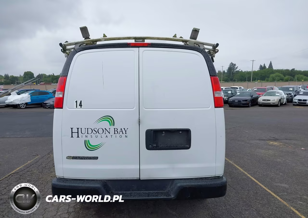 2018 Chevrolet Express 2500 Work Van VIN:1GCWGAFP3J1339248 - 16