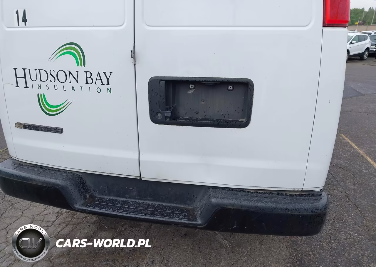 2018 Chevrolet Express 2500 Work Van VIN:1GCWGAFP3J1339248 - 17
