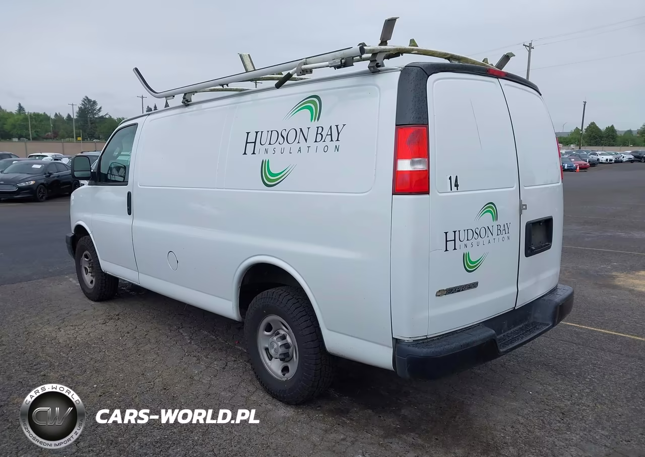 2018 Chevrolet Express 2500 Work Van VIN:1GCWGAFP3J1339248 - 3