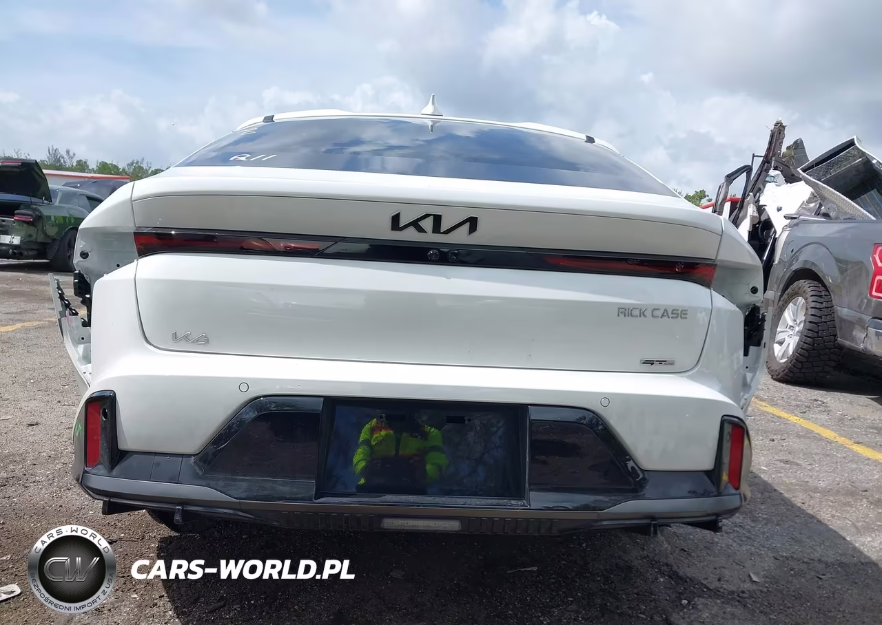 2025 Kia K4 Gt-Line Turbo VIN:3KPFW4DC6SE118844 - 17